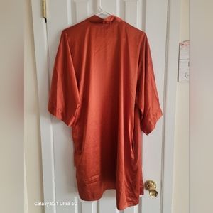 A.W. Bridal Robe Sz. Medium